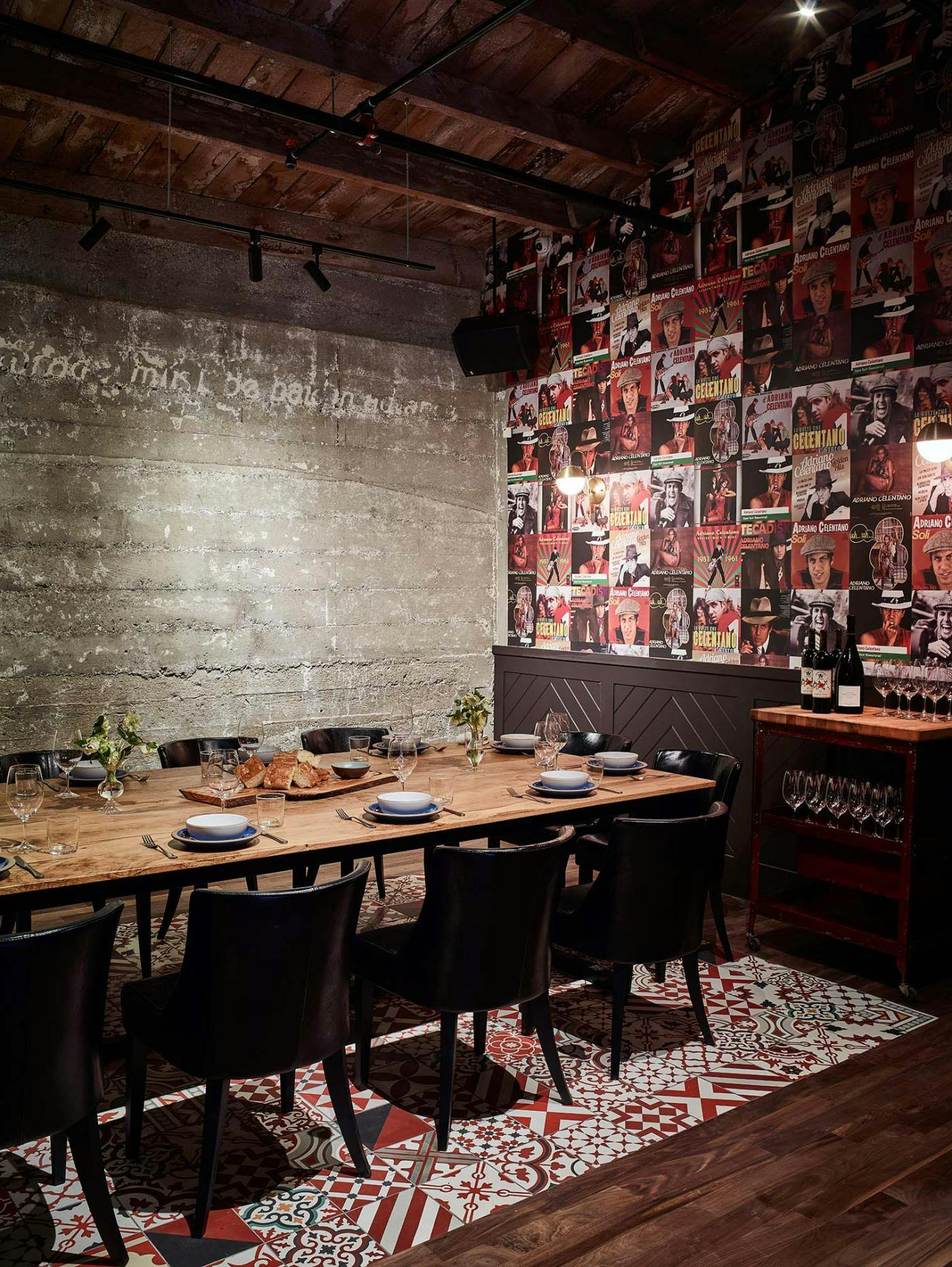 Celentano Room at Che Fico: stylish meeting space for intimate gatherings and networking.