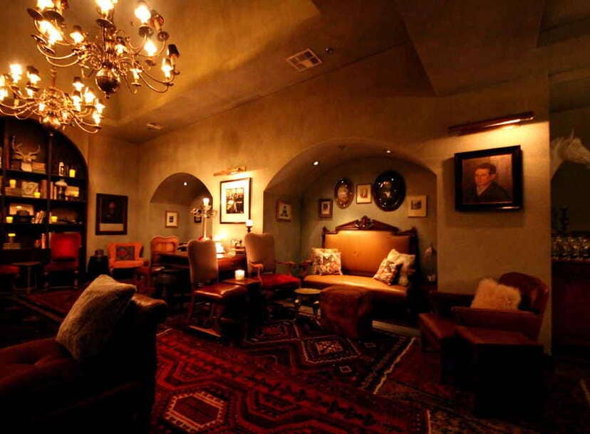 Marianne's Salon: elegant meeting space with plush seating for networking events.