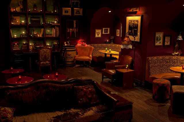 Marianne's Salon
