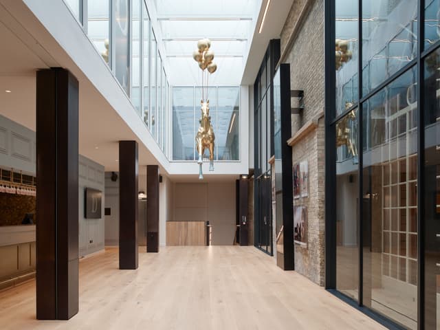 Gallery Bar 