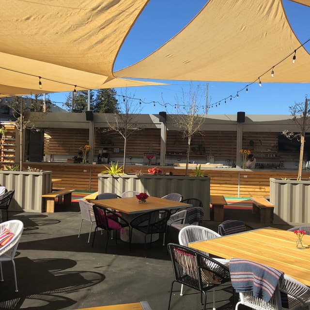 Outdoor parklet