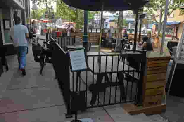 Outdoor parklet