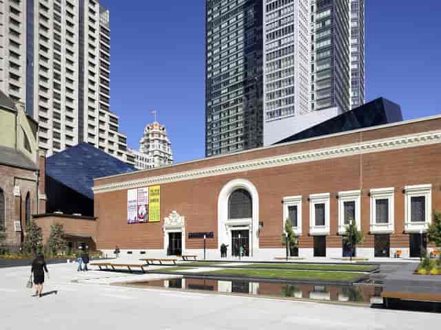 Contemporary Jewish Museum: modern venue with striking architecture for events and gatherings.