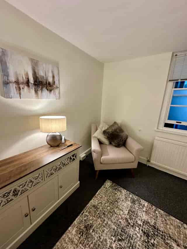Cozy corner in The Pilgrim Suite, perfect for meetings and events.