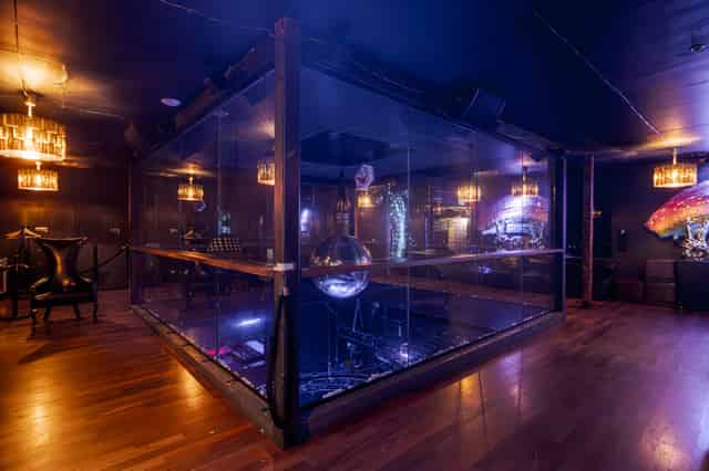 Lin Lounge