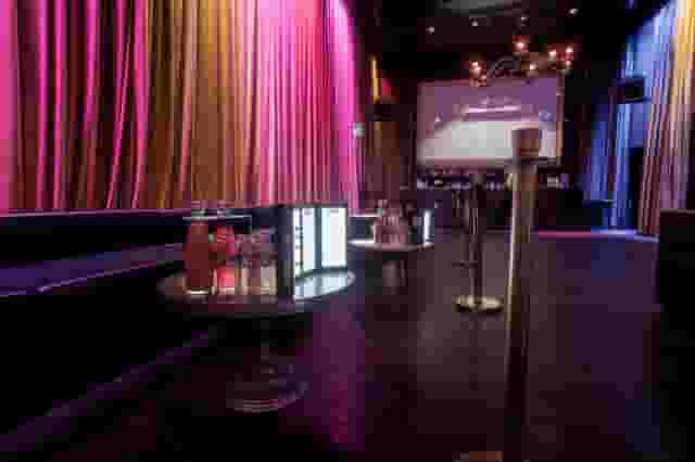 Lin Lounge
