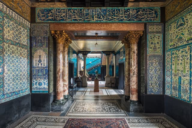 Leighton House