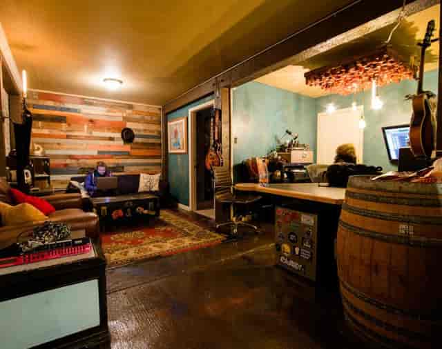 Cozy meeting space in Gulch Alley Studio, ideal for creative brainstorming sessions.