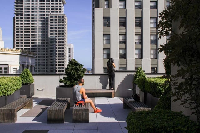 Stylish rooftop terrace at One Kearny Club, ideal for networking events and meetings.