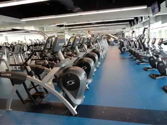 Spacious fitness center at College of San Mateo for wellness breaks during events.