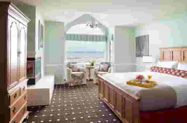 Oyster Point Room