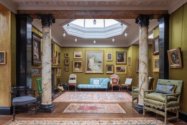 Leighton House