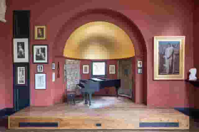 Leighton House