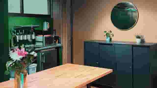 Self-Retreat Studio