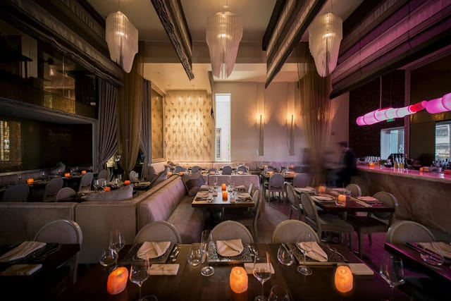 Barton G Restaurant in LA, elegant decor for upscale events and corporate dinners.