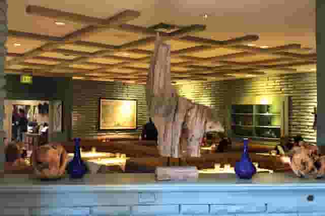Inside Dining Private Party Set