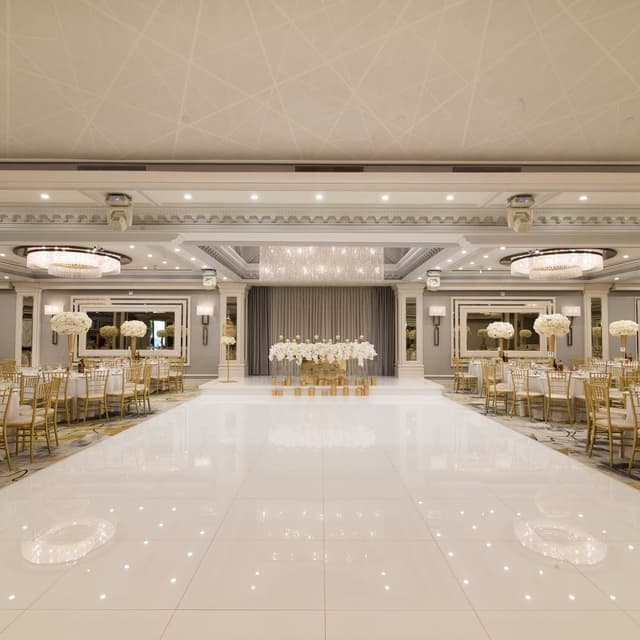 Banquet hall