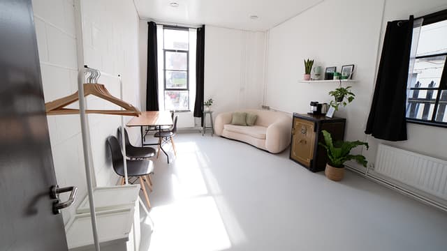 Klatch Studio - Bijou Room