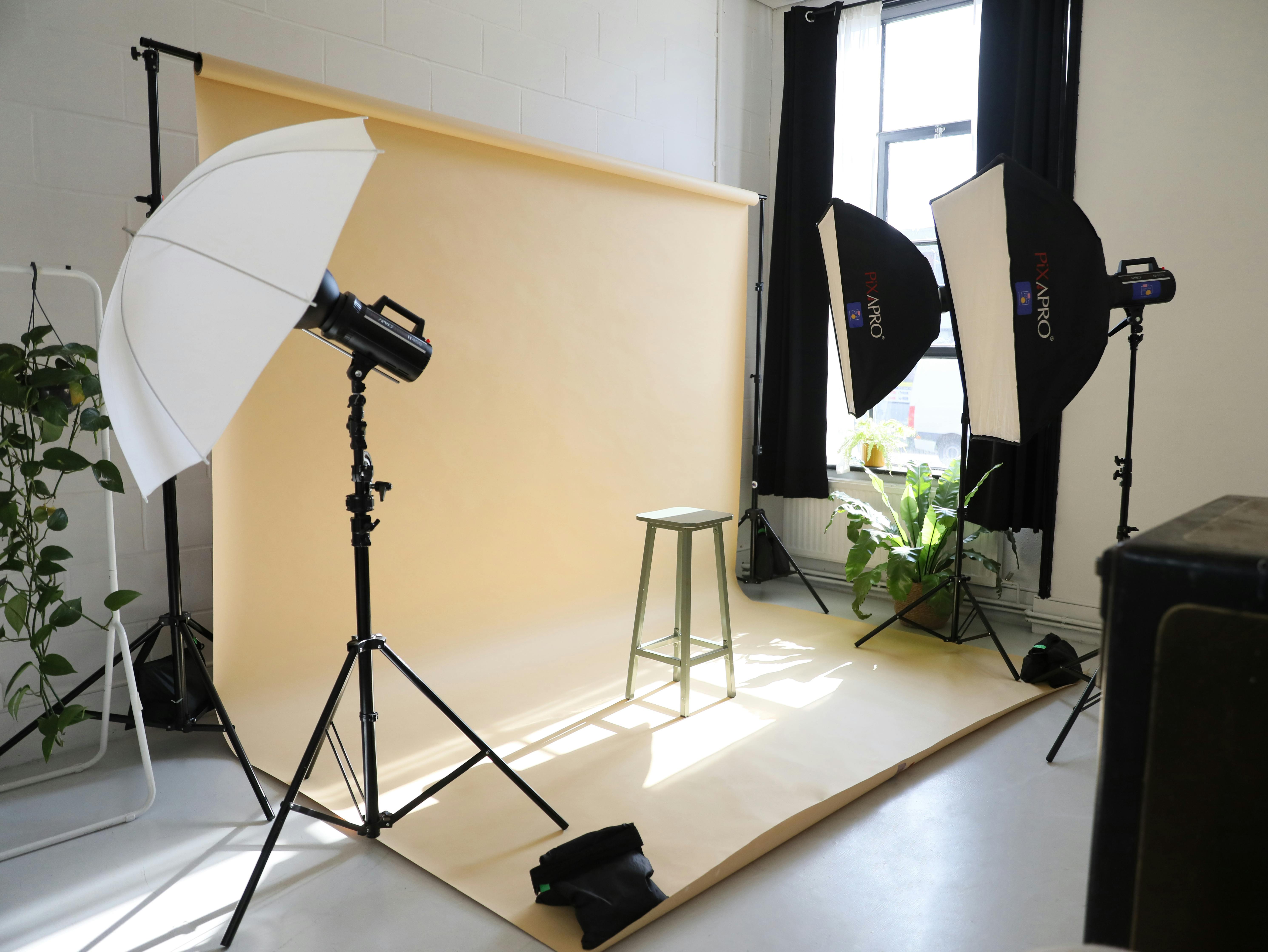 Klatch Studio - Bijou Room - Bijou Room image 1