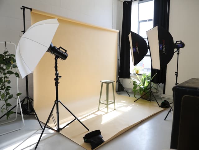 Klatch Studio - Bijou Room