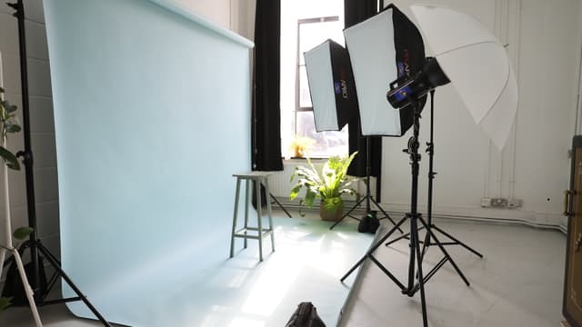 Klatch Studio - Bijou Room