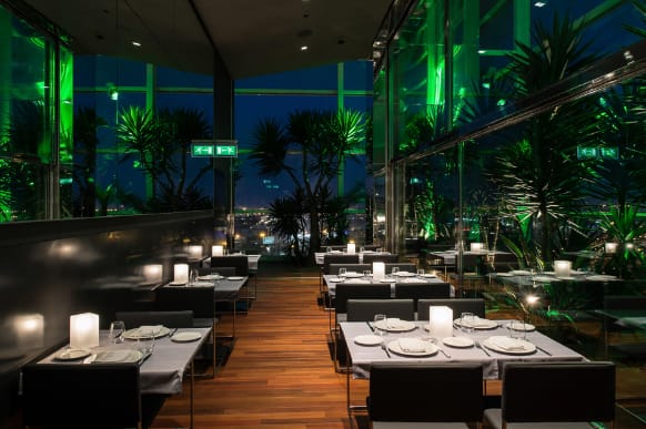 Sophisticated dining space in Palmer Restaurant, perfect for upscale events and corporate dinners.