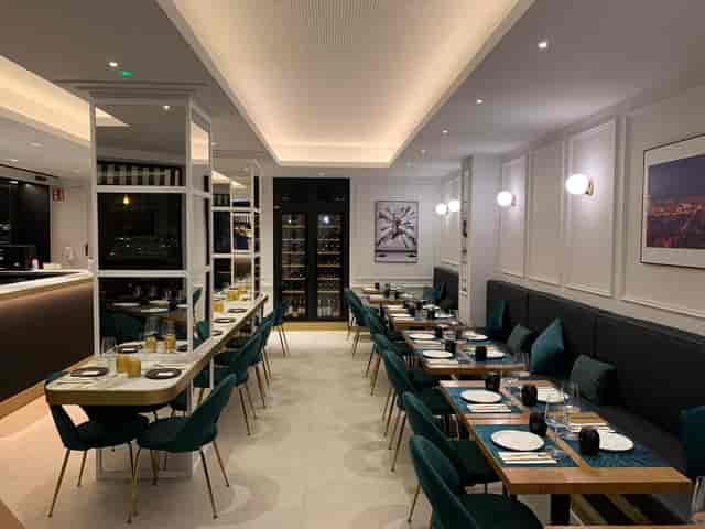 Elegant dining space at Casa Varela, perfect for intimate events and networking.