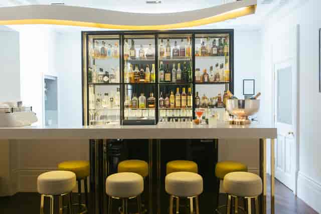 The Henderson Bar