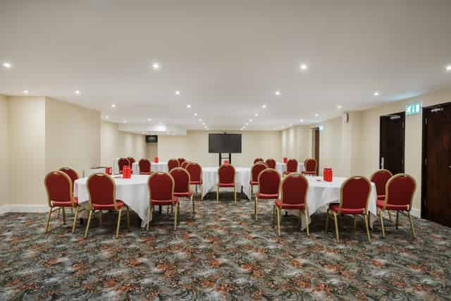 Cambridge Suite
