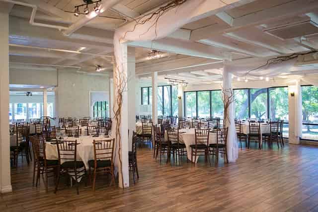Banquet hall