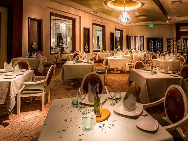 Hybrid Bar Restaurant