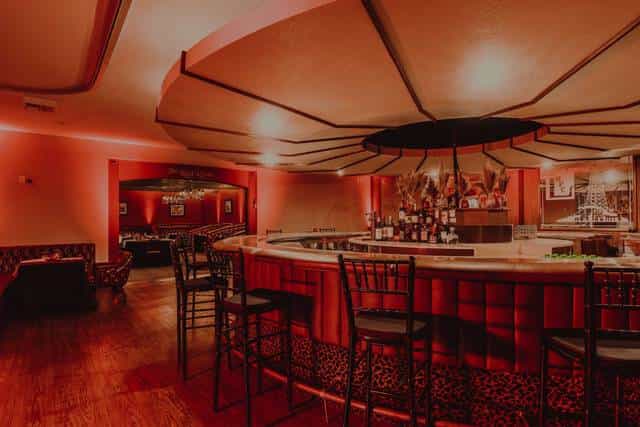 Long Beach Petroleum Club: elegant venue with warm lighting for upscale events.