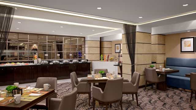 California's Restaurant meeting space at Sheraton Universal, ideal for networking events.