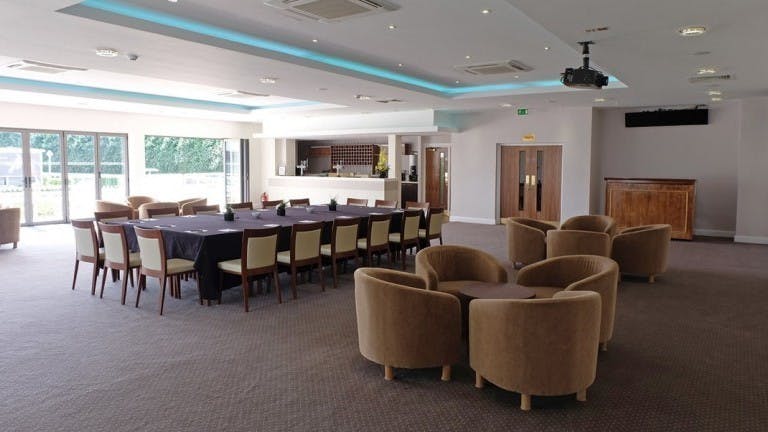 Nigel Clark Suite at Kempton Park: modern event space with flexible seating for meetings and gatherings.