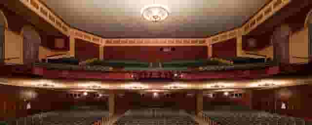 Broadway-style theater