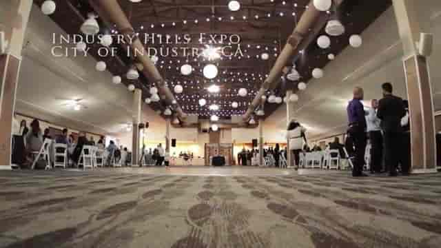 Spacious banquet hall with elegant lighting for expos and large gatherings.