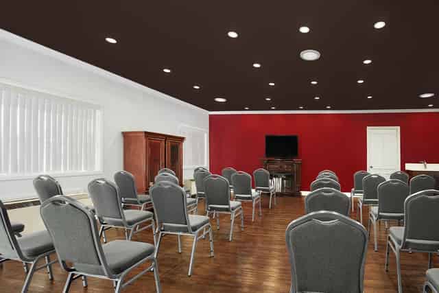 Medium Conference Room