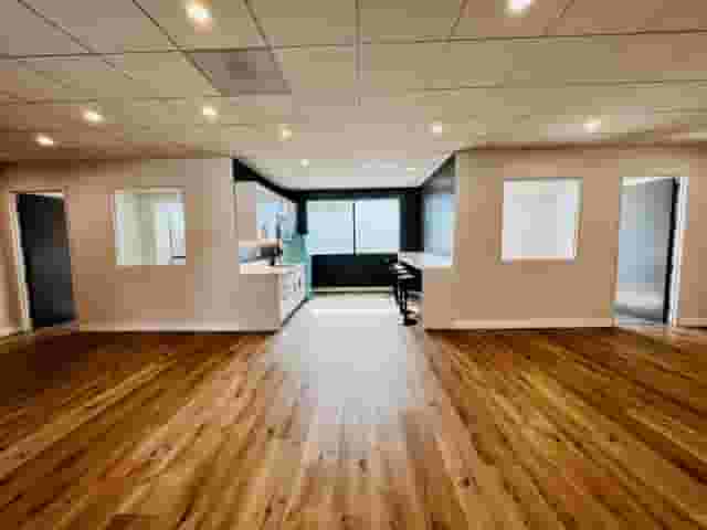 Suite 410