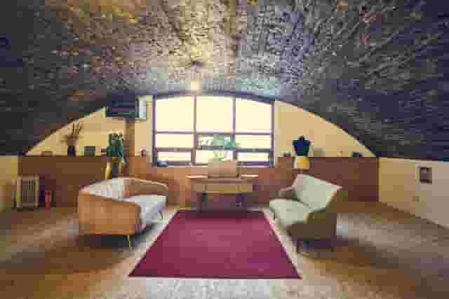 MOTEL