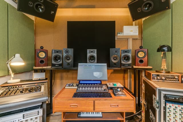 Apollo Studio London
