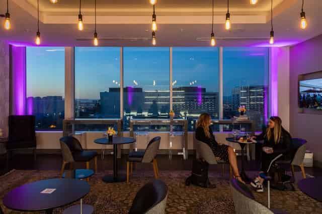 FLORA Rooftop Restaurant & Bar