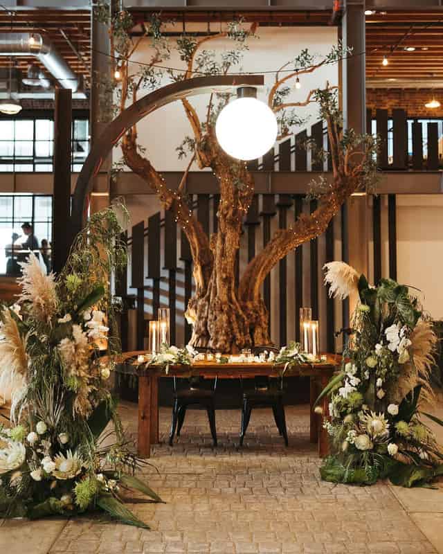 Venue 808