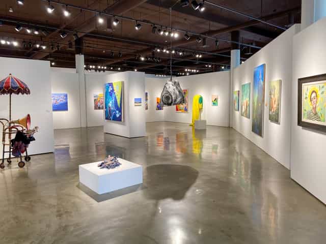 Take a Virtual Tour of Brea Gallery's ...