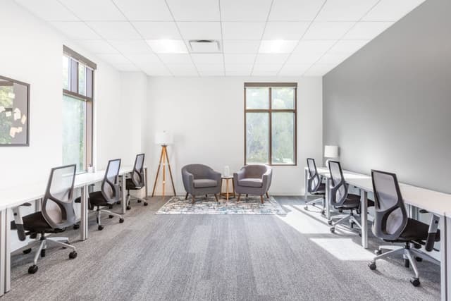 Stylish Meeting Rooms