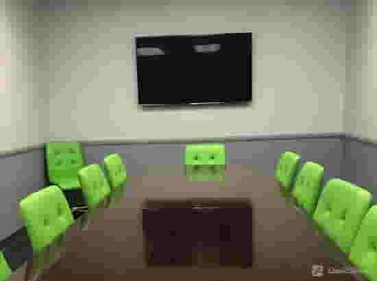 Medium Conference Room