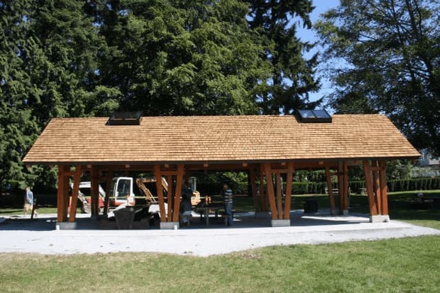 Picnic shelter