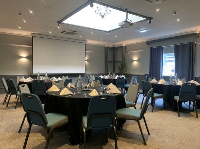 Mercure Birmingham West Hotel