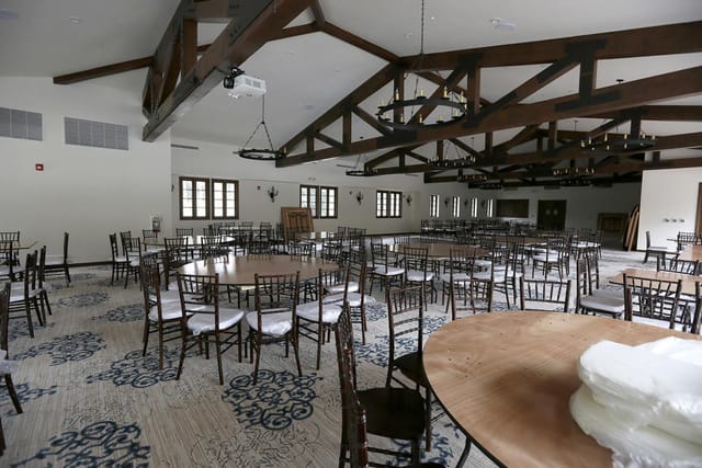 Chevy Chase Country Club in Glendale