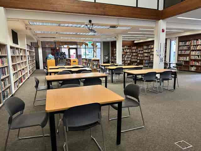 Spacious San Marino High School library, perfect for meetings and workshops.