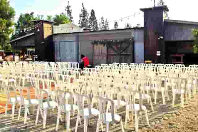 Barn